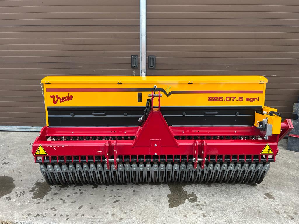 Vredo DZ Agri 225.07.5